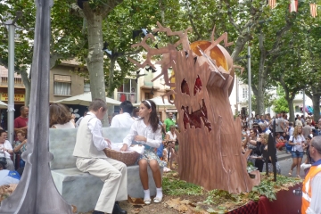 Las carrozas protagonizarán la Cabalgata del Pregón. 