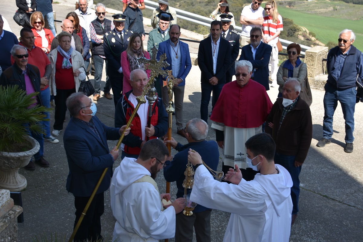 Encuentro de las cruces Ayuntamiento de Barbastro