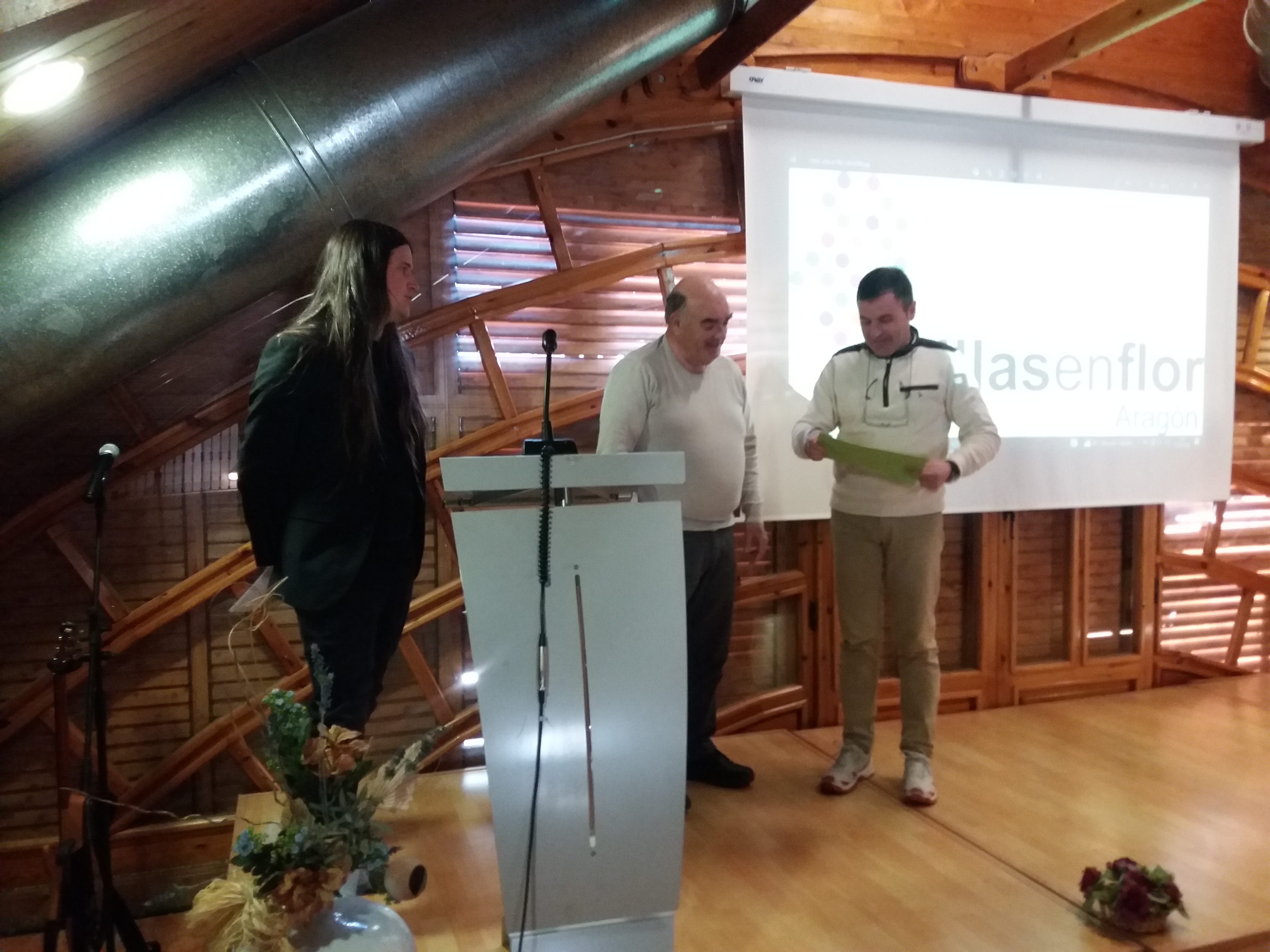 Entrega reconocimiento Barbastro