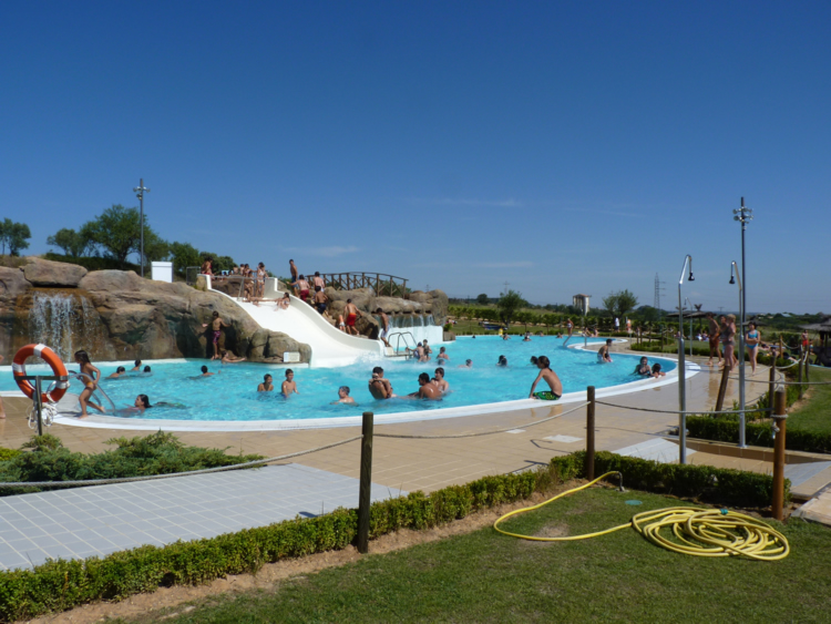 Piscina de verano